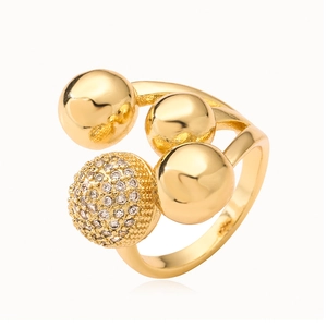 Irregular geometric gold ring with four spherical clusters and pavé cubic zirconia