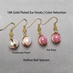 Boucles d'oreilles fait main en or 14K avec perles blanches et pierres œil de chat