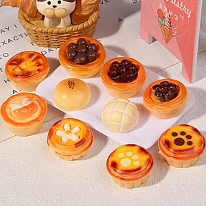 Mini-ensemble de nourriture en résine avec brioches et tartes aux œufs pour maison de poupée