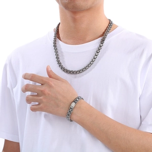 Classic 10mm stainless steel linked chain necklace and bracelet set for men in silver