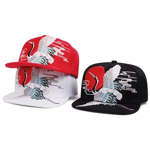 Chinese style snapback baseball cap featuring crane embroidery and sun pattern design