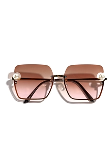Square gradient oversized sunglasses with pearl accents and tortoiseshell bridge design