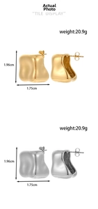 Minimalist geometric square water drop earrings with dimensions 1.96cm by 1.75cm