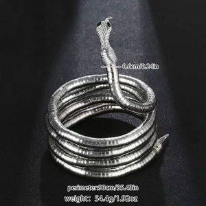 Macro shot of a silver flexible snake bracelet showing dimensions and 0.6cm width detail