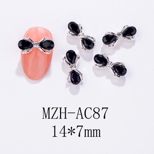 Makro-Detail von MZH-AC87 Schleife Nagelkunst-Schmuck mit schwarzem Edelstein und Silber