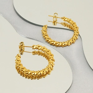Elegant 18k gold plated stainless steel twisted hoop earrings with a textured C-shape design