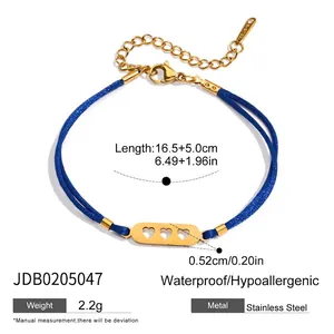 Bracciale a corda intrecciata blu con tre cuori in acciaio inossidabile placcato oro 18K