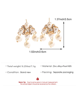 Detailed size specifications of retro geometric pearl tassel earrings in gold-tone finish