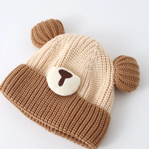 Bonnet d'hiver en tricot pour bébé avec oreilles d'ours et rabats bicolores