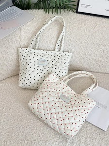 Sac fourre-tout matelassé avec motif cœur et losanges, grande capacité de rangement