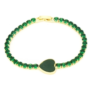 Gold plated tennis bracelet featuring round green zircons and a central heart charm