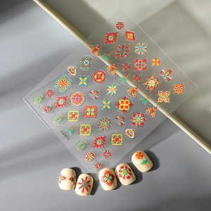 Autocollants 3D gaufrés pour ongles bohèmes avec motifs géométriques colorés