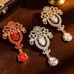 Baroque retro crystal teardrop pendant necklaces with rhinestone in red, silver, and gold
