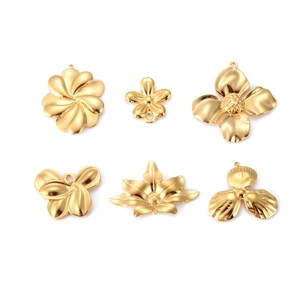Flower Leaf Butterfly Charms 18K Gold Plated Stainless Steel DIY Jewelry Making Pendants For Necklaces Earrings