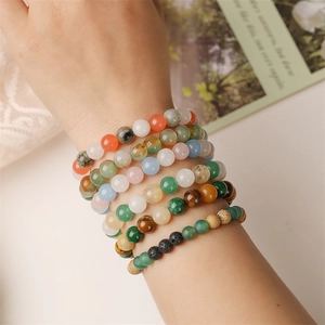 Bracelet multicouche en perles de pierre naturelle 8mm avec agate et calcédoine