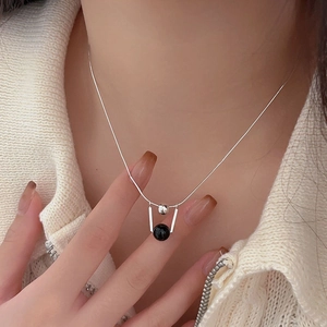 Minimalist 925 sterling silver snake chain necklace with black onyx geometric beads