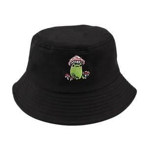 Chapeau bob noir en coton avec broderie grenouille et large bord pour protection solaire