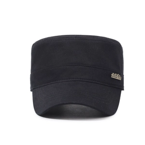 Classic black cotton flat top army cap with outdoor style mountain badge for men