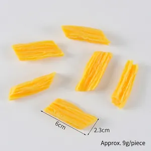 Llavero realista de PVC con forma de piel de tofu, modelo de comida de 6 cm con textura