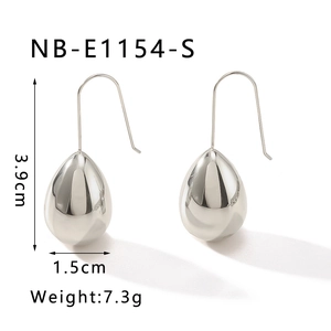Detailed specs for silver teardrop earrings NB-E1154-S: 3.9cm length and 7.3g weight