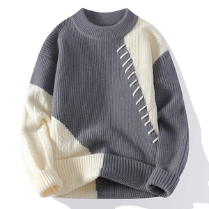 Lässiger Herren-Strickpullover mit grau-weißem Colorblocking und klassischem Rundhals