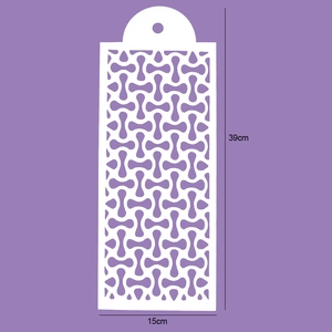 Detailed pattern template for cake decoration showing 39cm by 15cm dimensions