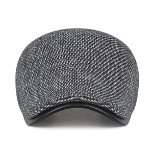 Winter wool tweed flat cap for men with ear protection and contrast leather brim