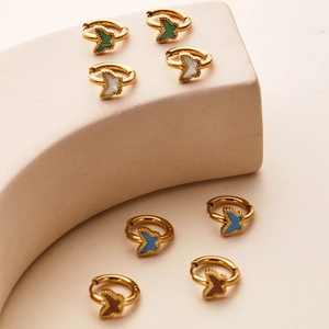Stainless Steel Butterfly Hoop Earrings For Women Gold Plated Enamel Animal Pendant Vintage Fashion Commute Jewelry Earring