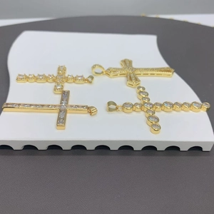 Iced out zircon cross pendants in gold finish for hip hop jewelry necklace designs