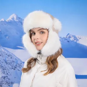 Chapeau de trappeur d'hiver en fausse fourrure blanche pour femme avec protège-oreilles