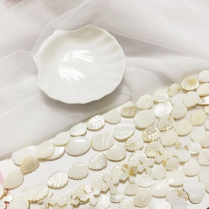 Natural Mother Of Artificial Pearl Shell Beads Perforated DIY Jewelry Making Charms Polished Luster For Earrings Bracelets Necklace
