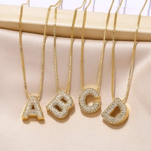 Anfangsbuchstaben Kette Vergoldetes Kupfer Zirkon Bubble Design Minimalistische Boxkette Modeschmuck Geschenk Damen