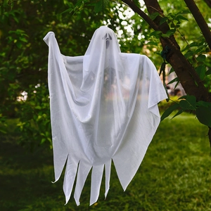Outdoor Halloween white ghost hanging decoration on tree branch for yard party props