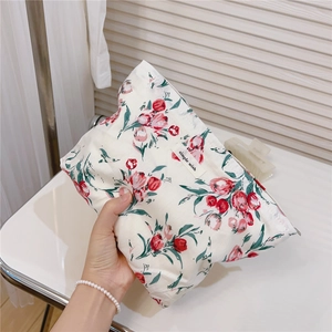 Retro vintage floral cotton cosmetic bag with red tulip print and soft fabric texture
