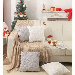 Federa per cuscino natalizia in peluche con motivi di fiocchi e alberi