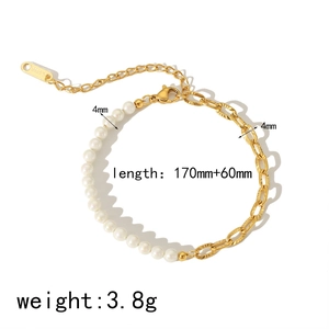 Main view of 18K gold stainless steel and 4mm pearl bracelet with size dimensions