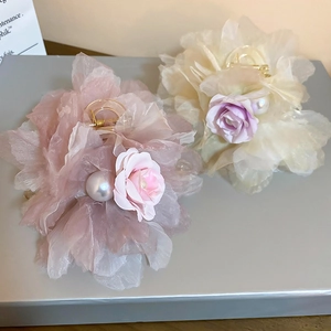 Pinces à cheveux élégantes en dentelle avec fleur, perle d'imitation et alliage doré