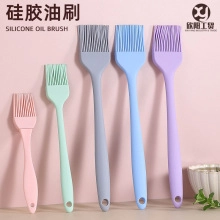 Set of 5 colorful food-grade silicone oil brushes with ergonomic handles and hanging holes