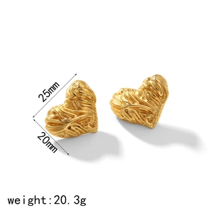 Luxe 18k gold heart stud earrings with lava texture, size 25mm x 20mm, weight 20.3g