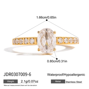 Diagramma tecnico con dimensioni dell'anello a cuore in oro 18K e acciaio impermeabile