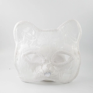 Elegant white lace cat mask for masquerade party with central heart rhinestone detail