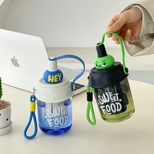 Cute portable plastic tea cups with strainer and straw for students in blue and green
