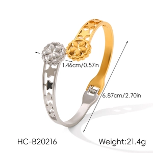 Detailed size measurement of the mixed color stainless steel star bangle with dimensions