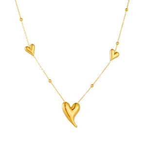 Minimalistische vergoldete Edelstahlkette mit drei 3D herzförmigen Anhängern für Damen