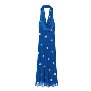 Robe midi licou bleu marine à pois blancs avec une coupe trapèze fluide en mousseline