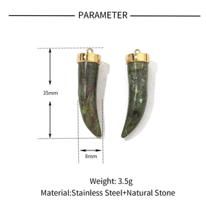 Polished horn-shaped natural stone pendant with gold stainless steel cap, 35mm height