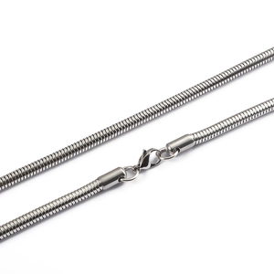 Collier chaîne serpent ronde en acier inoxydable argenté poli avec fermoir mousqueton