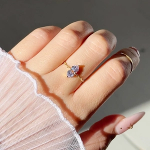 Adjustable golden chain ring featuring double purple heart-shaped stones for women
