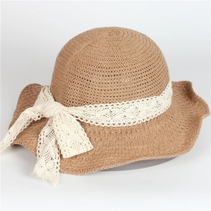 Chapeau de soleil en paille à large bord avec ruban en dentelle et protection UV plage