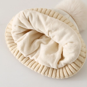 Bonnet d'hiver en tricot pour garçon avec doublure chaude et pompon en fausse fourrure